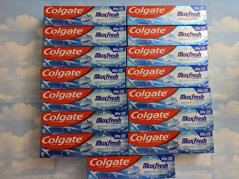 LOT(15) COLGATE MAX FRESH WITH WHITENING COOL MINT GEL TOOTHPASTE 6.3 OZ