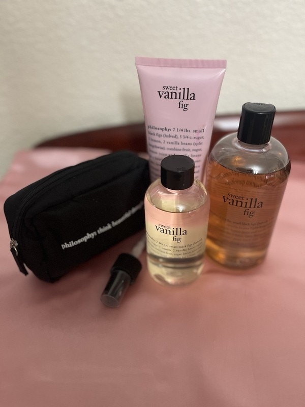 Philosophy sweet Vanilla Fig Set Of 3 With Bonus Makeup Pouch New Sealed