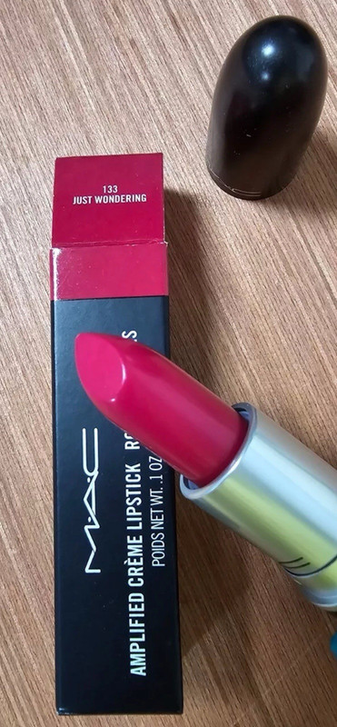 MAC Amplified Creme Lipstick Shade 133 JUST WONDERING Full Size 3g New in Box