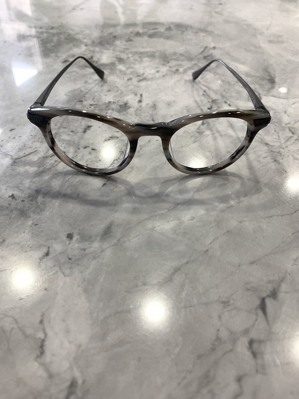 Maui Jim MJO2611-27B Charcoal Horn Titanium EYEGLASSES 47-21-143mm L Japan