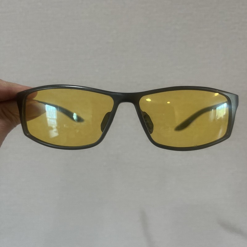 TRUE DARK Glasses Daylight Fitover Block Out Junk Light Beyond Blue Ligh G2U