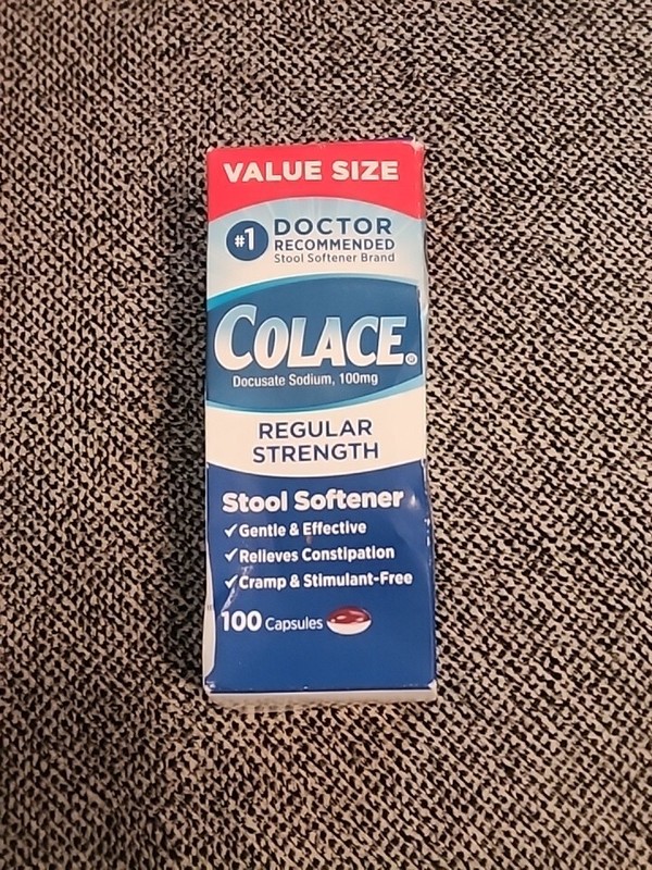 Colace Stool Softener 100 mg Constipation Gentle Effective 100 Capsules 07/2025+