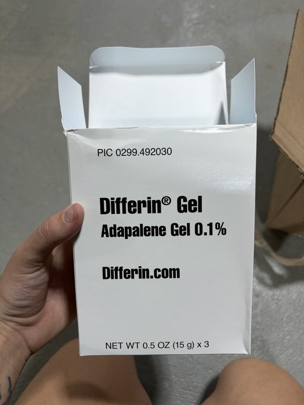 Differin Gel Adapalene 0.1% Acne Treatment Gel Tube for Face, 0.5 oz (15g) x3