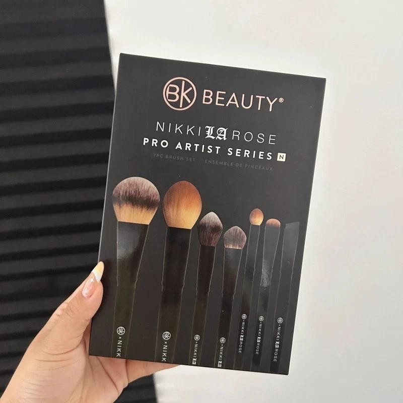 BK Beauty Brush – NIKKI LA ROSE – PRO ARTIST SERIES BRUSH SET