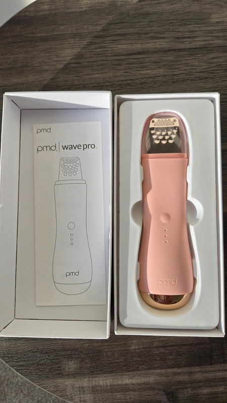 PMD Wave Pro Facial Device