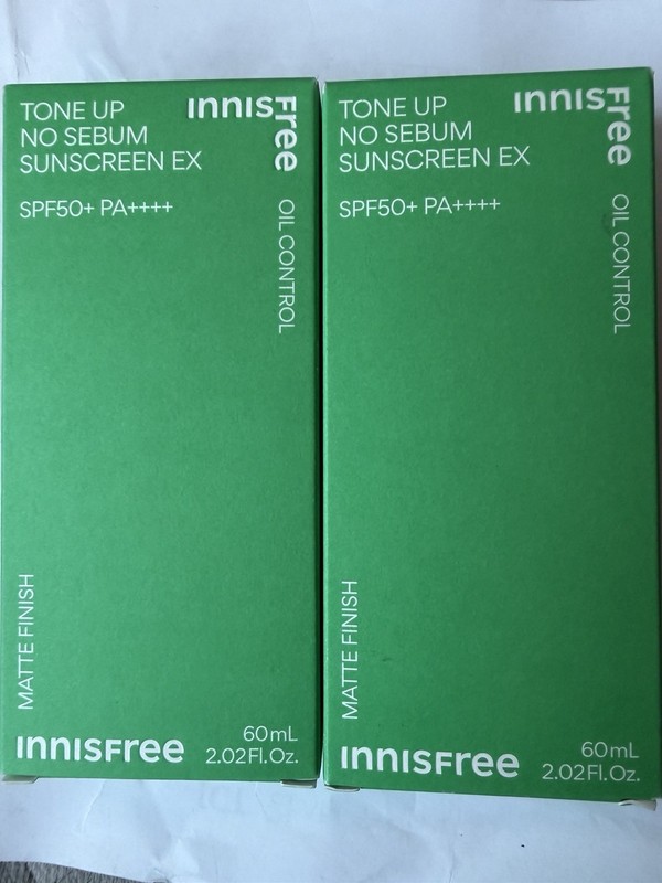 2 Pack Innisfree Tone Up No Sebum Sunscreen EX SPF50+ PA++++ Oil Control 60ml gallery