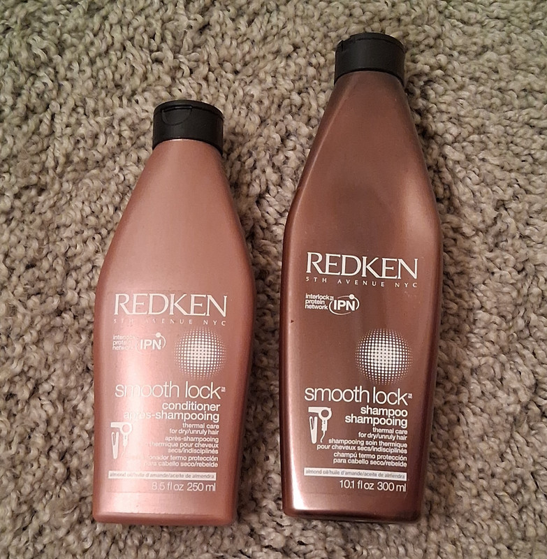 Redken Smooth Lock Shampoo 10.1 fl oz & Conditioner 8.6 fl oz Almond Oil Set