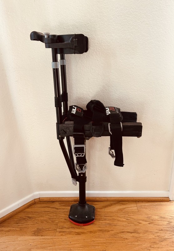iWALK 2.0 Hands Free Crutch Pain Free Knee Crutch